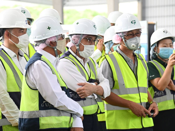 ผู้บริหารก.อุตฯ เยี่ยมชมโรงงานสาธิตการแยกชิ้นส่วนซากรถยนต์เพื่อส่งเสริมการอนุรักษ์พลังงานและทรัพยากรธรรมชาติ (ELV Project)