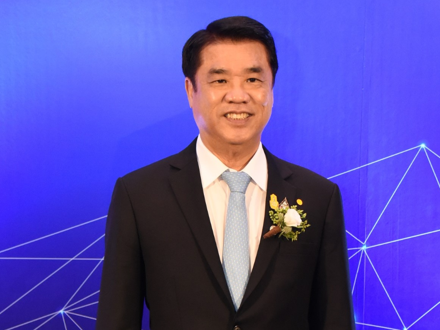 “สุริยะ สั่งการ ดีพร้อม นำเอสเอ็มอี ฝ่าวิกฤตคลัสเตอร์โรงงานโควิด-19