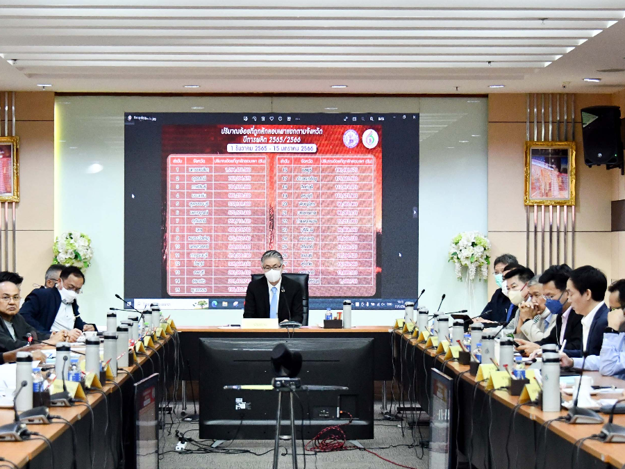 กอน.เร่งดูแลชาวไร่อ้อย เคาะราคาขั้นสุดท้ายปี 64/65 เผยตั้งแต่เปิดหีบสัดส่วนลักลอบเผาสูงถึง 10 ล้านตัน หวั่นสถานการณ์ PM 2.5 เข้าขั้นวิกฤต