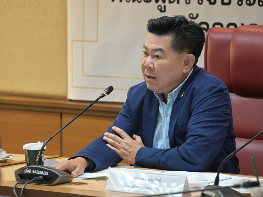 รองปลัดฯ สุรพล นั่งหัวโต๊ะประชุมร่วมกับกลุ่ม 9 ผู้ประกอบการอุตสาหกรรมเหล็กไทย เดินหน้ายกระดับมาตรฐานเหล็กเพื่อเพิ่มขีดความสามารถในการแข่งขันของไทย