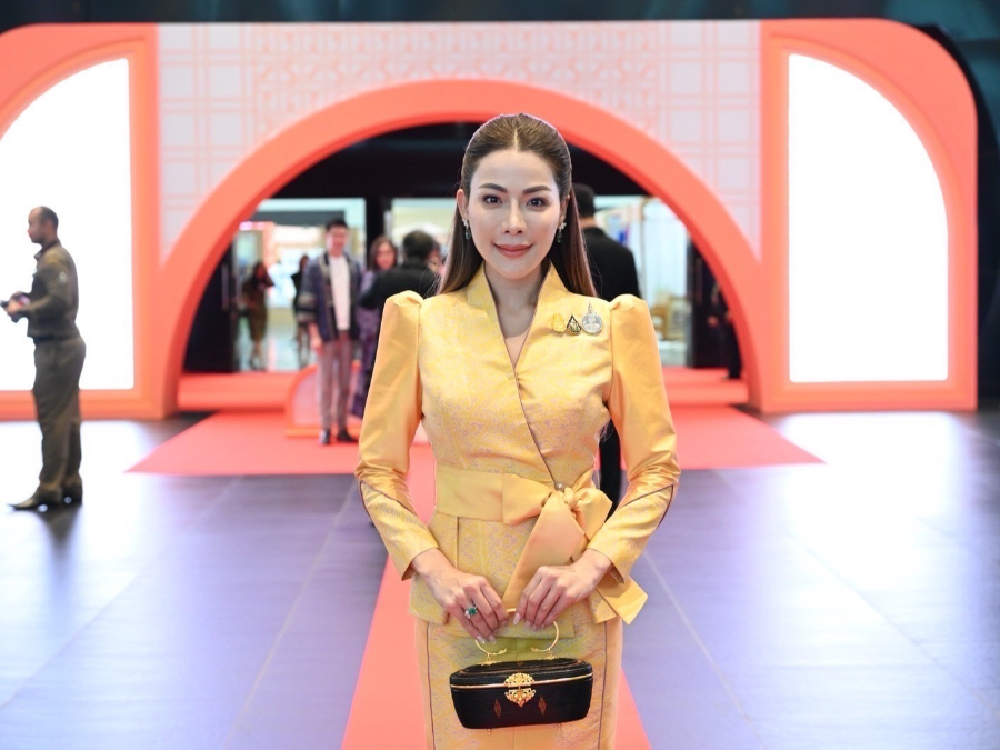 ผู้ช่วยรัฐมนตรีฯ ศิรินันท์ เข้าเฝ้ารับเสด็จสมเด็จพระเจ้าลูกเธอ เจ้าฟ้าสิริวัณณวรี นารีรัตนราชกัญญา เปิดงาน Silk Festival 2023