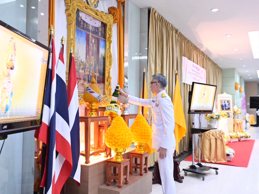 ปลัดฯ ณัฐพล นำทีมข้าราชการ อก. กล่าวถวายสัตย์ปฏิญาณเพื่อเป็นข้าราชการที่ดีและพลังของแผ่นดิน พร้อมลงนามถวายพระพร