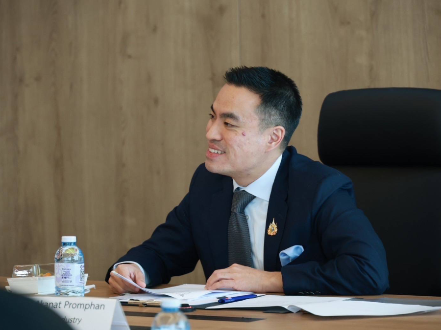 รัฐมนตรีฯ เอกนัฏ หารือ ลูเมนตั้ม อินเตอร์แนชั่นแนล ผสานความร่วมมือพัฒนาอุตฯ ที่ใช้เทคโนโลยีขั้นสูง