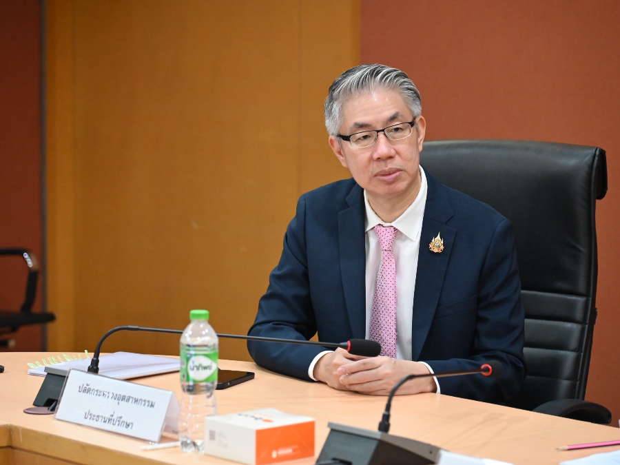 ปลัดฯ ณัฐพล นำทีมประชุม คณะอนุกรรมการฝ่ายจัดนิทรรศการฯ ครั้งที่ 1/2568 เพื่อเตรียมจัดงานร้านกระทรวงอุตสาหกรรม ในงานกาชาด ปี 2568