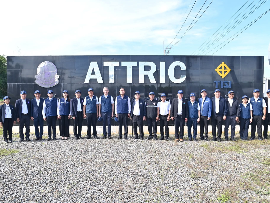 รมว.ธนกร เยี่ยมชม ATTRIC ชูไทยเป็นศูนย์กลางยานยนต์และยางล้อระดับโลก