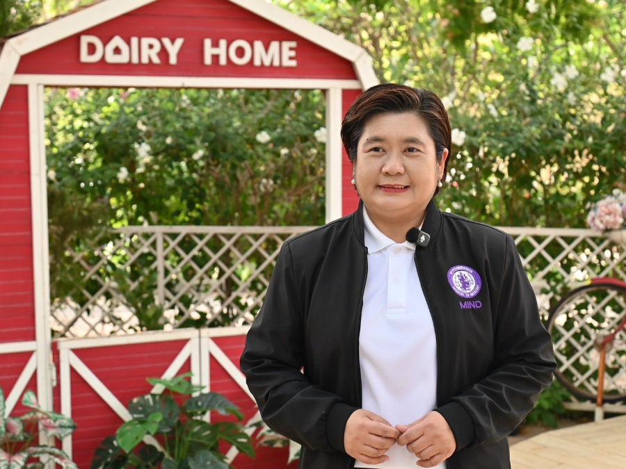 รองปลัดฯ ดวงดาว เยี่ยมชม 