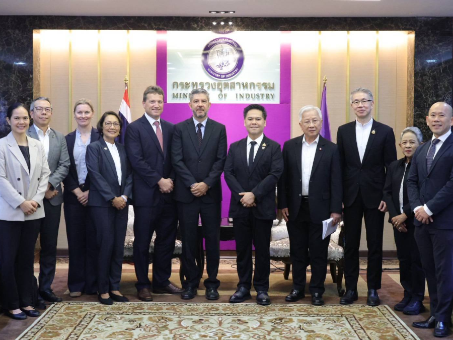 “วราวุธ