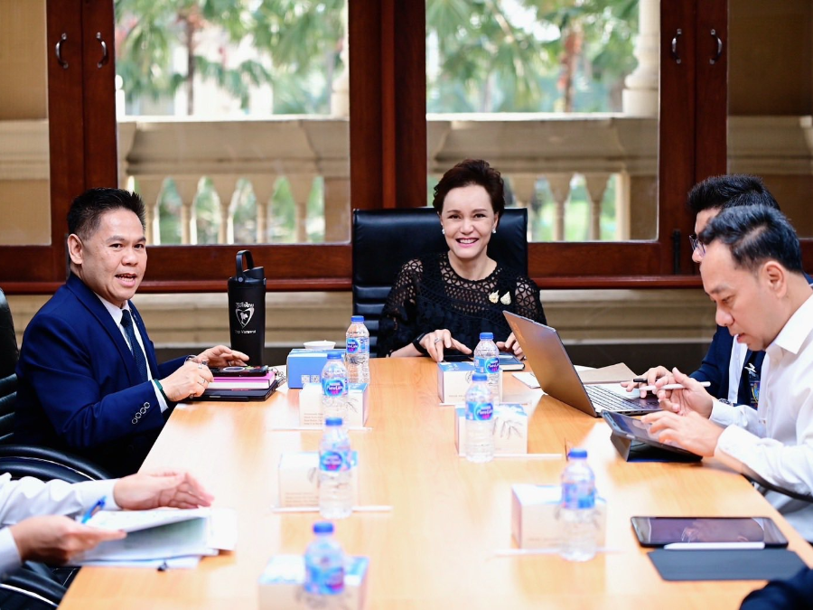 “ศุภจี“-“วราวุธ