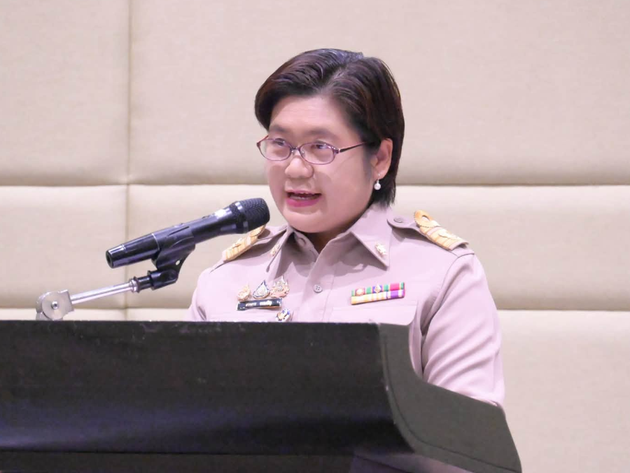 รองปลัดฯ ดวงดาว เป็นประธานพิธีปิดและมอบวุฒิบัตร หลักสูตร “การเป็นข้าราชการที่ดี